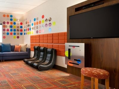 Hotel Home2 By Hilton Westgate Glendale