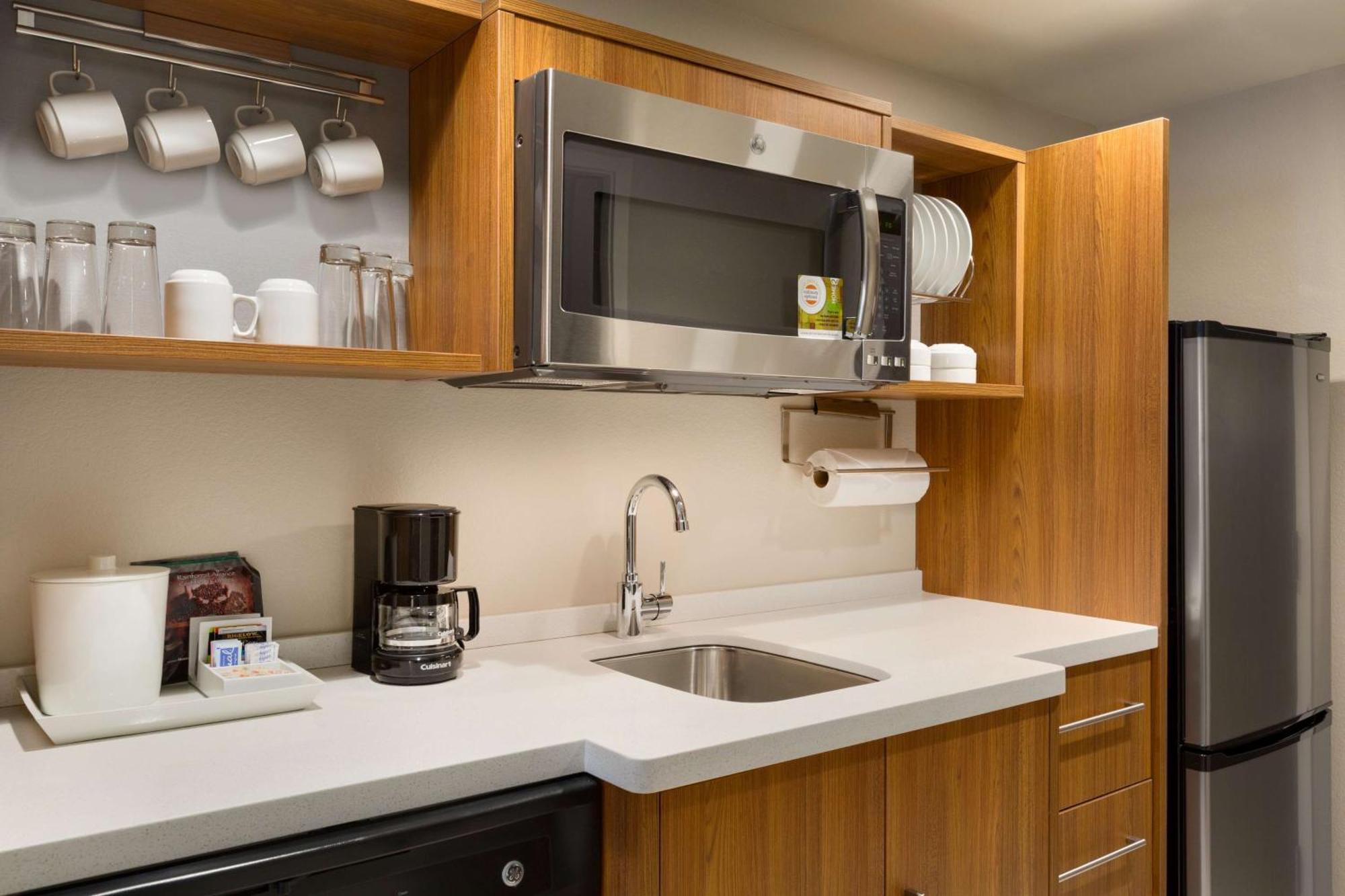 Hotel Home2 By Hilton Westgate 3*