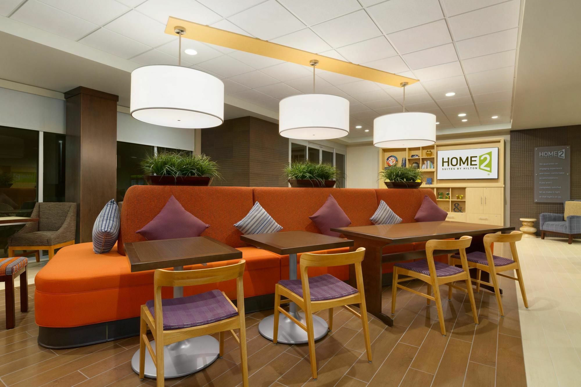 Home2 By Hilton Westgate 3* Glendale
